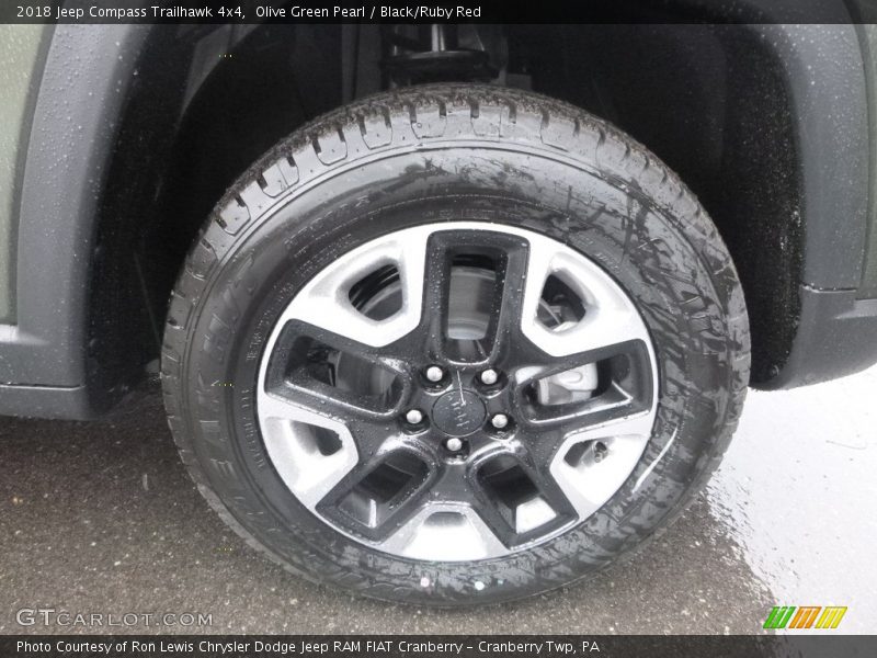 Olive Green Pearl / Black/Ruby Red 2018 Jeep Compass Trailhawk 4x4