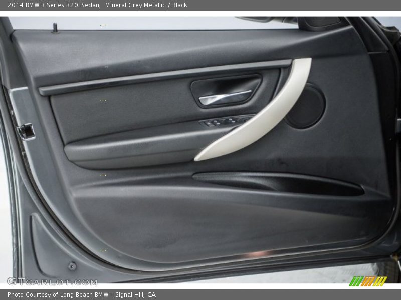Mineral Grey Metallic / Black 2014 BMW 3 Series 320i Sedan