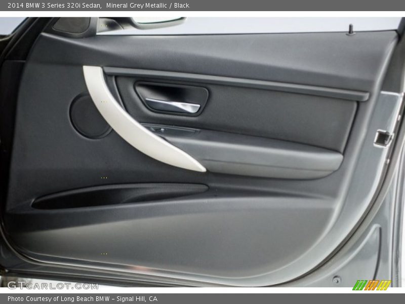 Mineral Grey Metallic / Black 2014 BMW 3 Series 320i Sedan