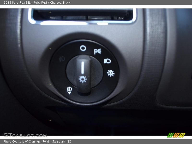 Ruby Red / Charcoal Black 2018 Ford Flex SEL
