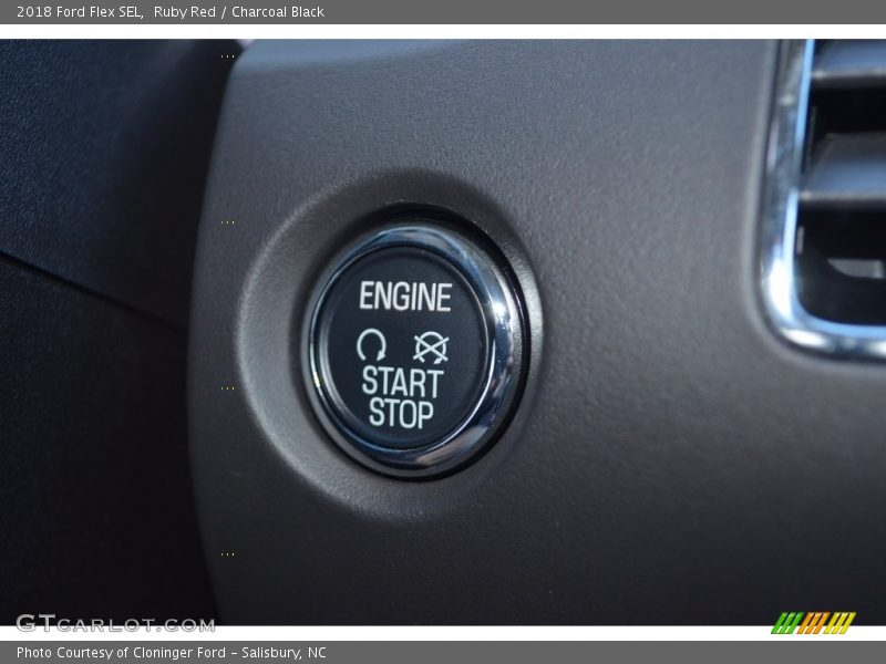 Ruby Red / Charcoal Black 2018 Ford Flex SEL