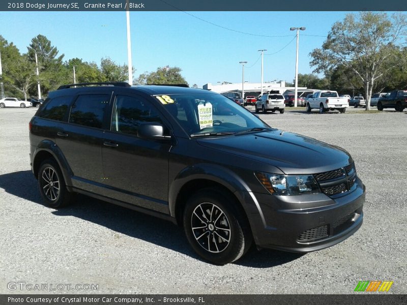 Granite Pearl / Black 2018 Dodge Journey SE