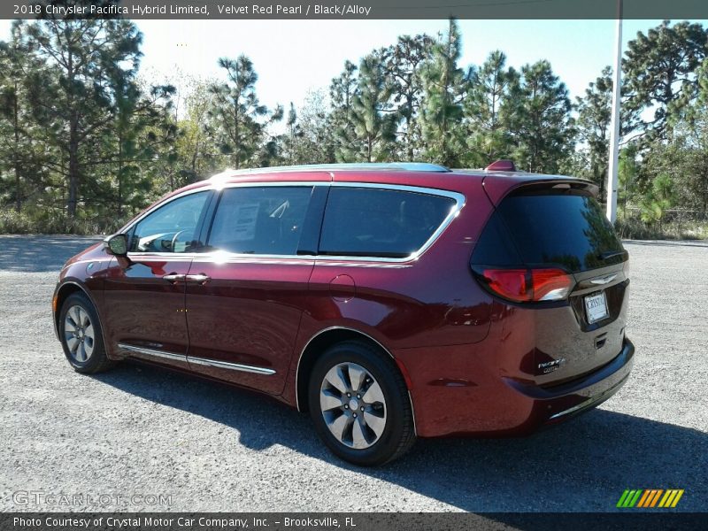 Velvet Red Pearl / Black/Alloy 2018 Chrysler Pacifica Hybrid Limited