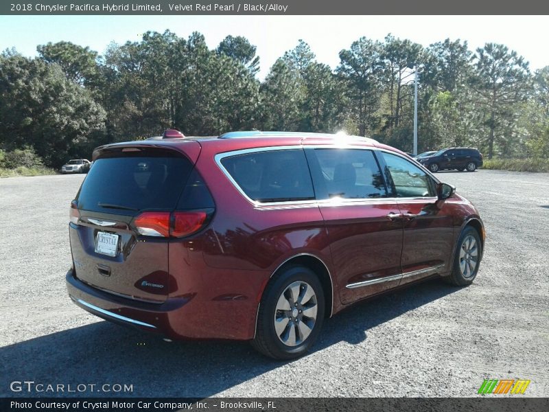 Velvet Red Pearl / Black/Alloy 2018 Chrysler Pacifica Hybrid Limited