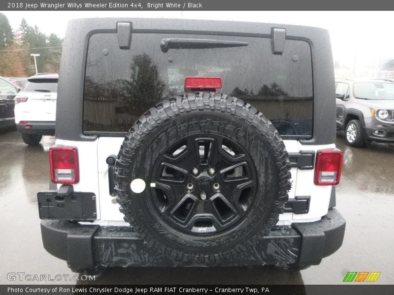 Bright White / Black 2018 Jeep Wrangler Willys Wheeler Edition 4x4