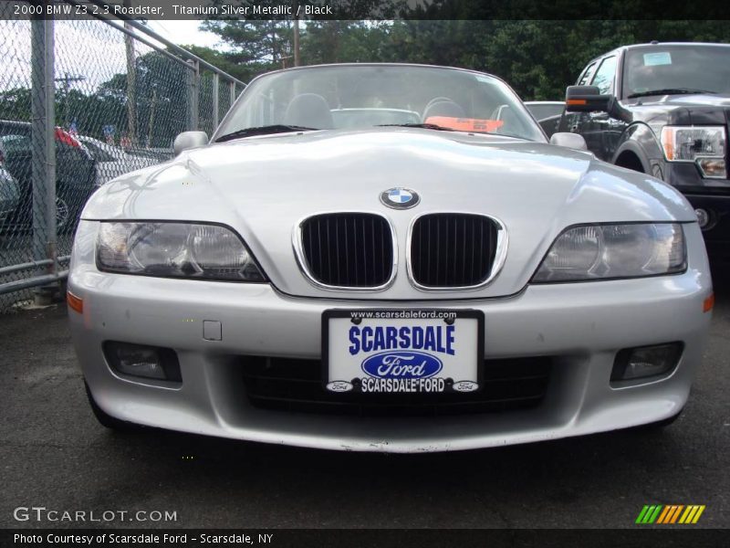 Titanium Silver Metallic / Black 2000 BMW Z3 2.3 Roadster