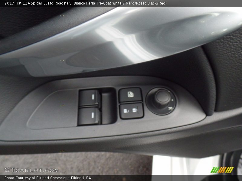 Bianco Perla Tri-Coat White / Nero/Rosso Black/Red 2017 Fiat 124 Spider Lusso Roadster