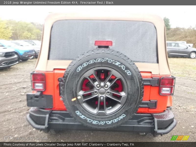 Firecracker Red / Black 2018 Jeep Wrangler Unlimited Freedom Edition 4X4