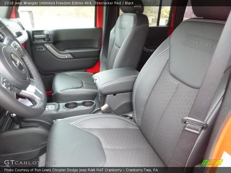 Firecracker Red / Black 2018 Jeep Wrangler Unlimited Freedom Edition 4X4