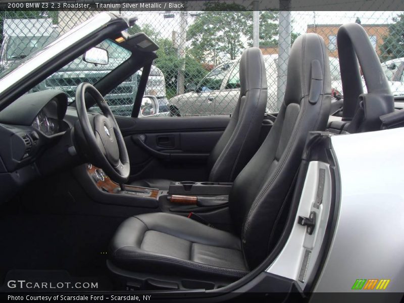 Titanium Silver Metallic / Black 2000 BMW Z3 2.3 Roadster