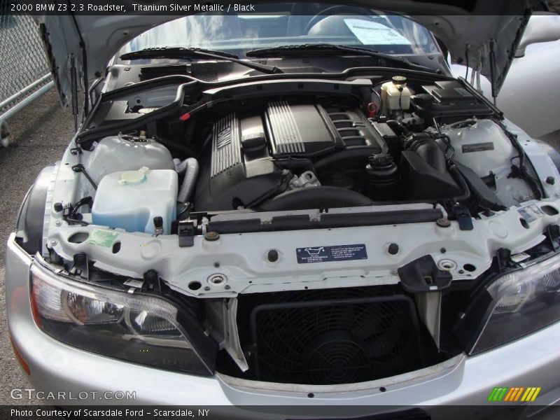 Titanium Silver Metallic / Black 2000 BMW Z3 2.3 Roadster