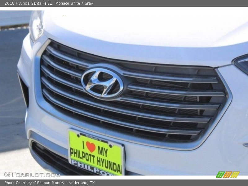 Monaco White / Gray 2018 Hyundai Santa Fe SE