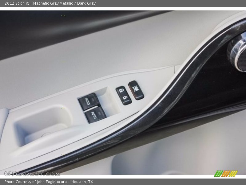 Magnetic Gray Metallic / Dark Gray 2012 Scion iQ