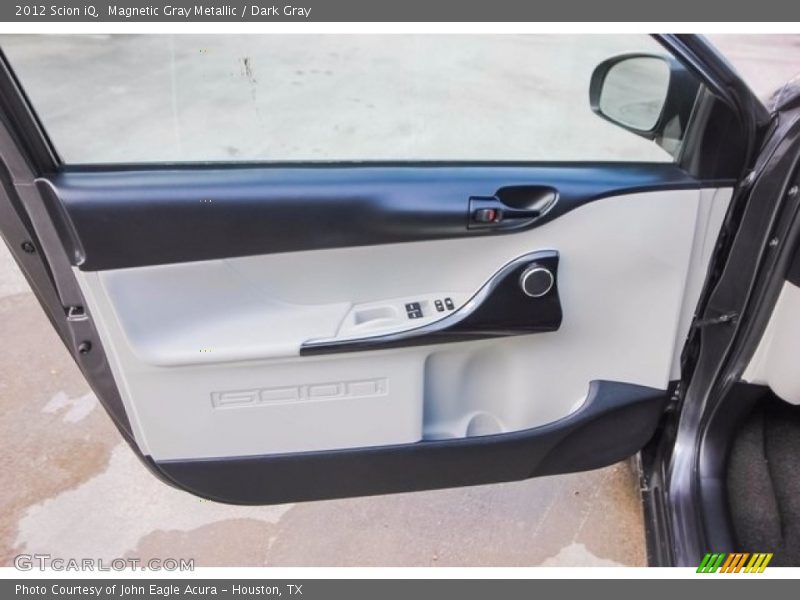 Magnetic Gray Metallic / Dark Gray 2012 Scion iQ