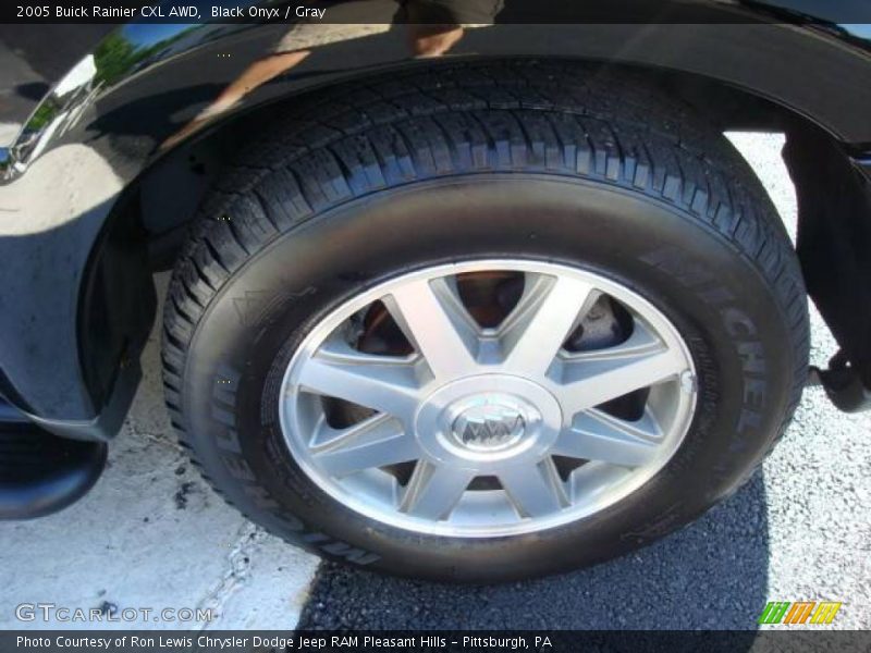 Black Onyx / Gray 2005 Buick Rainier CXL AWD