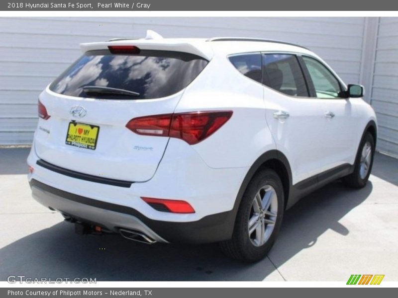 Pearl White / Gray 2018 Hyundai Santa Fe Sport