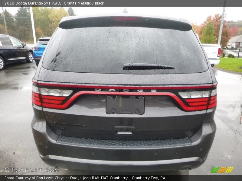 Granite Metallic / Black 2018 Dodge Durango SXT AWD
