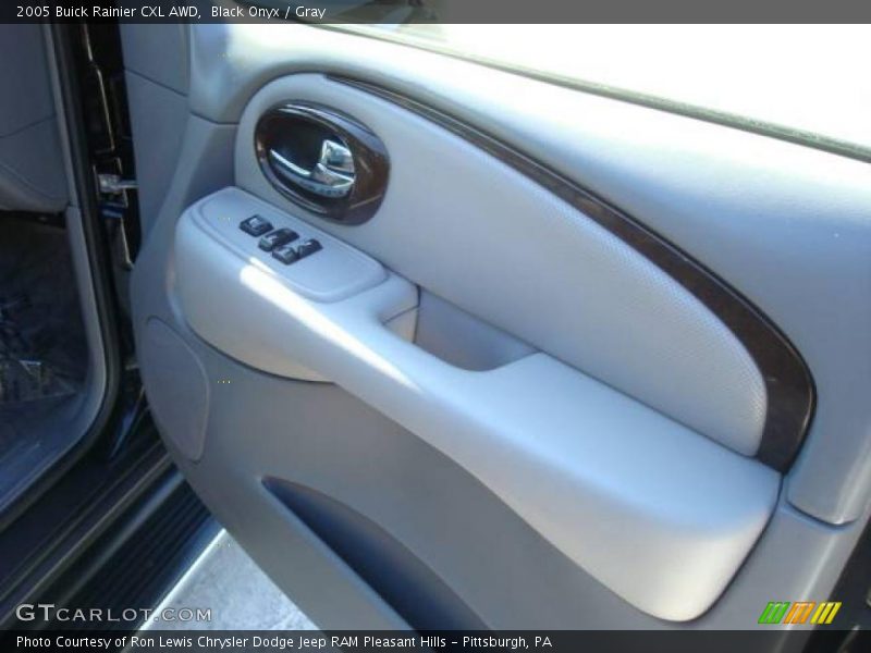 Black Onyx / Gray 2005 Buick Rainier CXL AWD