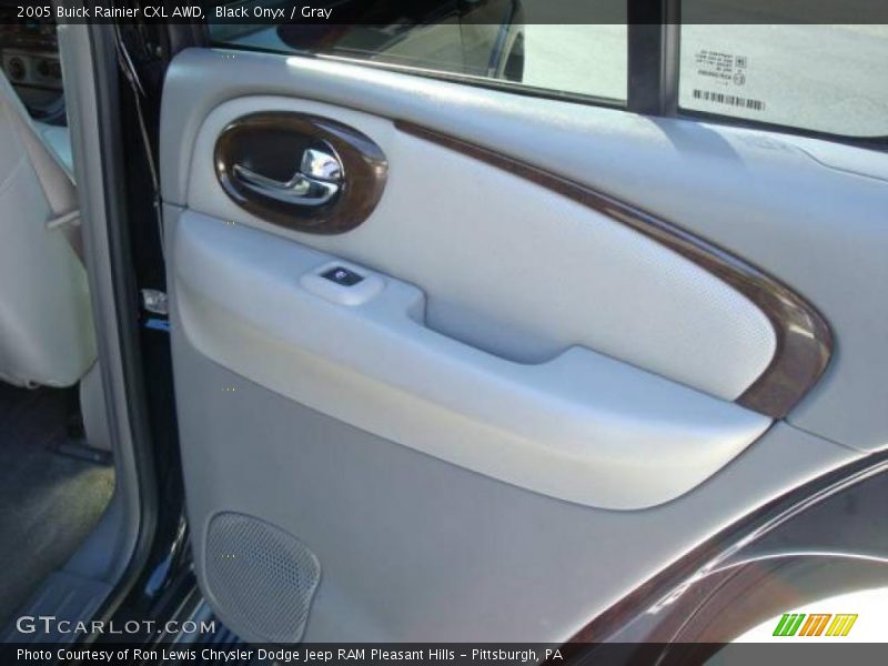 Black Onyx / Gray 2005 Buick Rainier CXL AWD