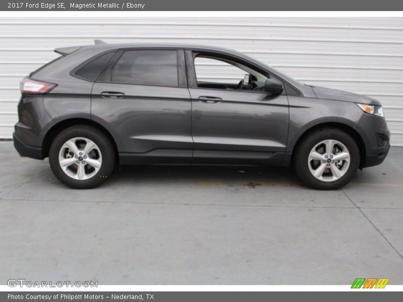 Magnetic Metallic / Ebony 2017 Ford Edge SE
