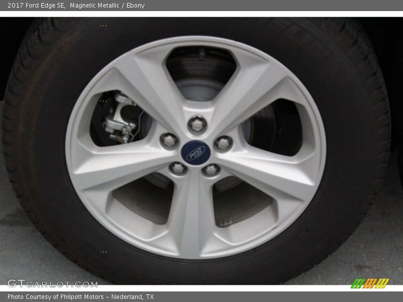 Magnetic Metallic / Ebony 2017 Ford Edge SE