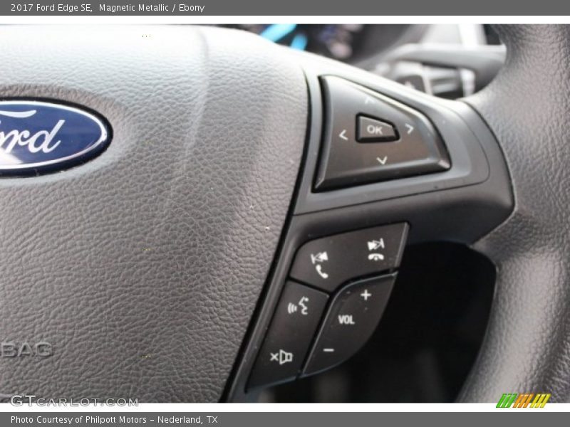 Magnetic Metallic / Ebony 2017 Ford Edge SE