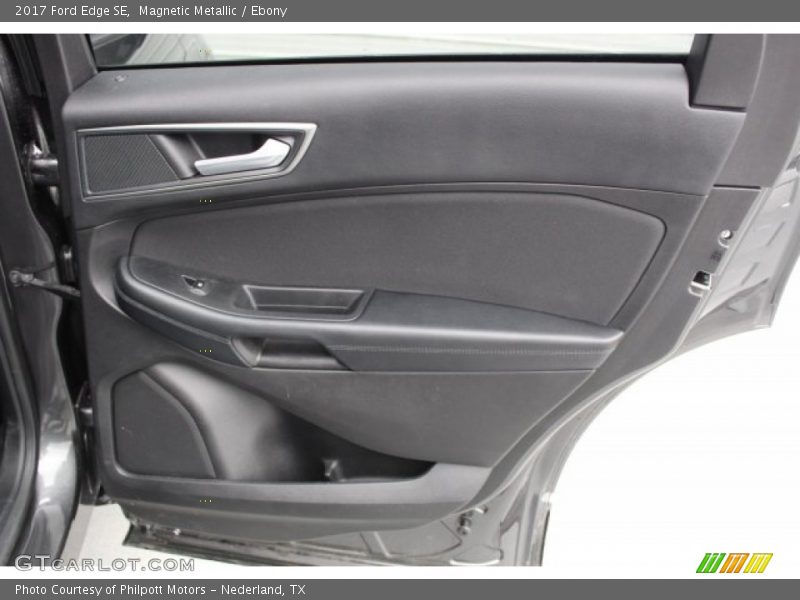 Magnetic Metallic / Ebony 2017 Ford Edge SE