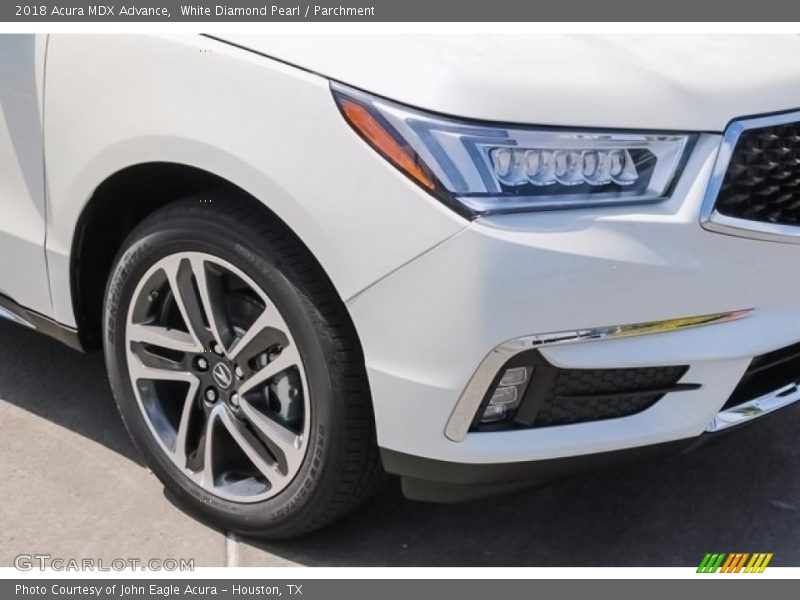 White Diamond Pearl / Parchment 2018 Acura MDX Advance