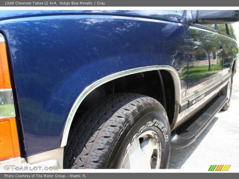 Indigo Blue Metallic / Gray 1998 Chevrolet Tahoe LS 4x4