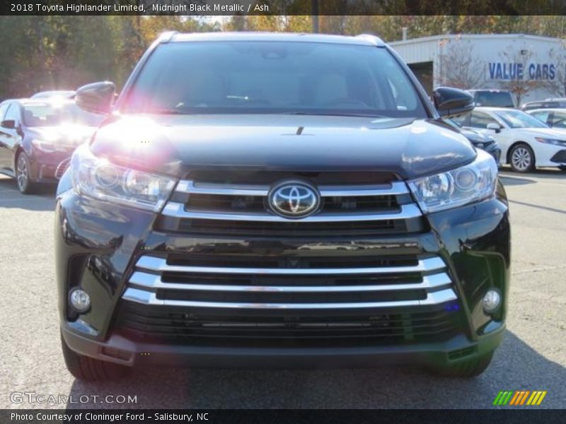Midnight Black Metallic / Ash 2018 Toyota Highlander Limited