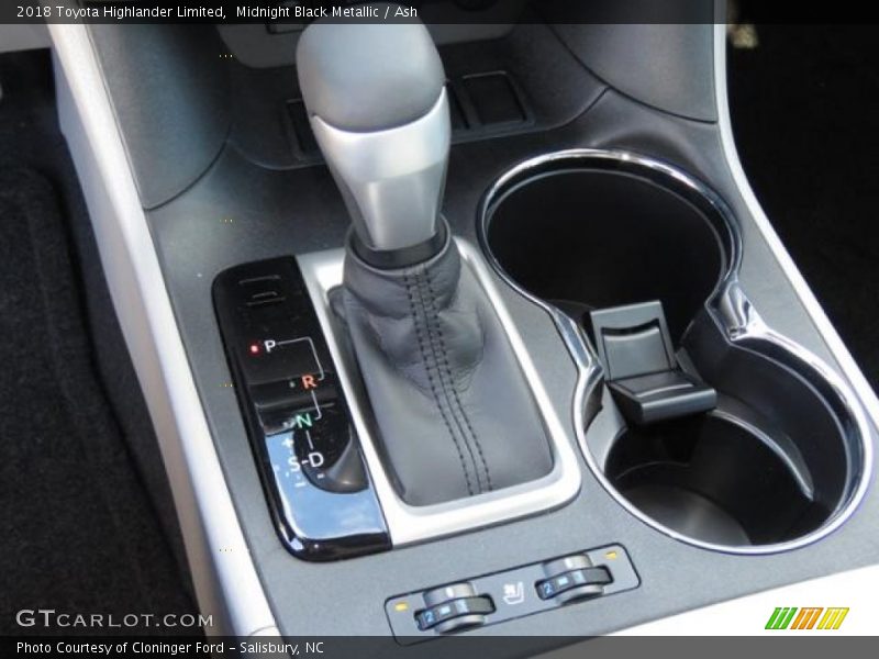 Midnight Black Metallic / Ash 2018 Toyota Highlander Limited