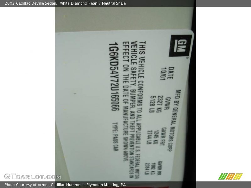 White Diamond Pearl / Neutral Shale 2002 Cadillac DeVille Sedan