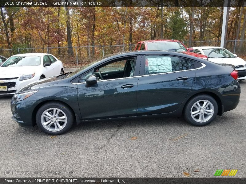 Graphite Metallic / Jet Black 2018 Chevrolet Cruze LT