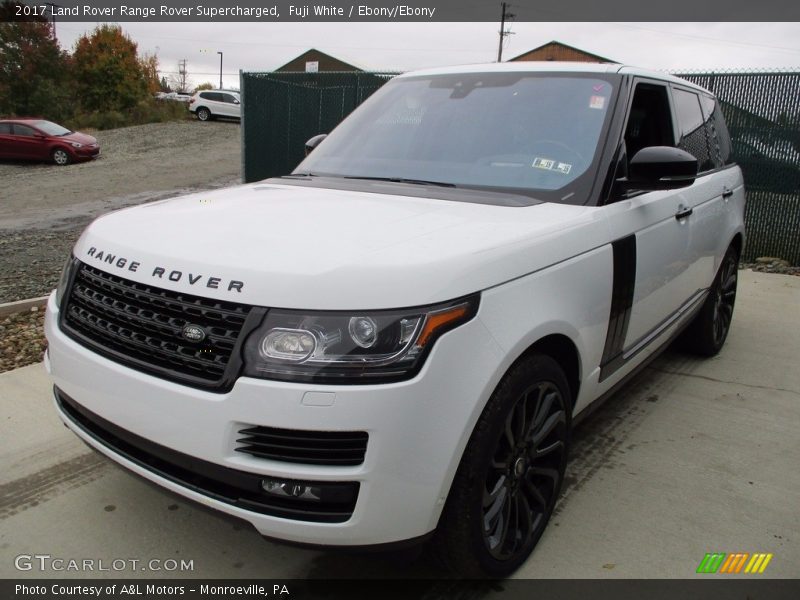 Fuji White / Ebony/Ebony 2017 Land Rover Range Rover Supercharged