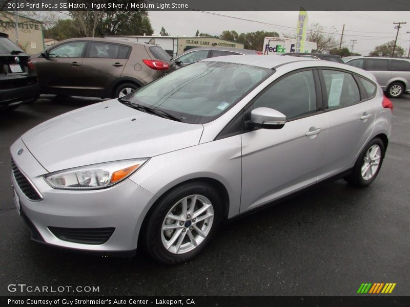 Ingot Silver / Medium Light Stone 2016 Ford Focus SE Hatch