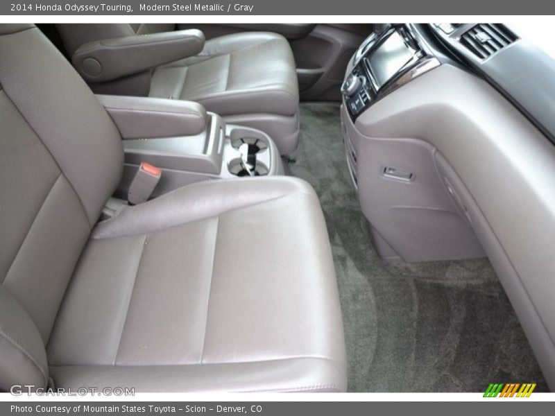 Modern Steel Metallic / Gray 2014 Honda Odyssey Touring