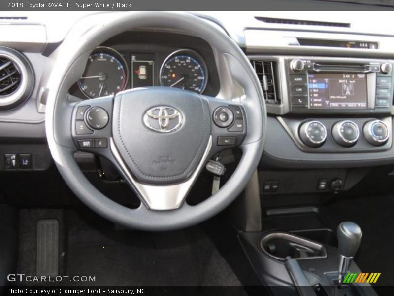 Super White / Black 2018 Toyota RAV4 LE