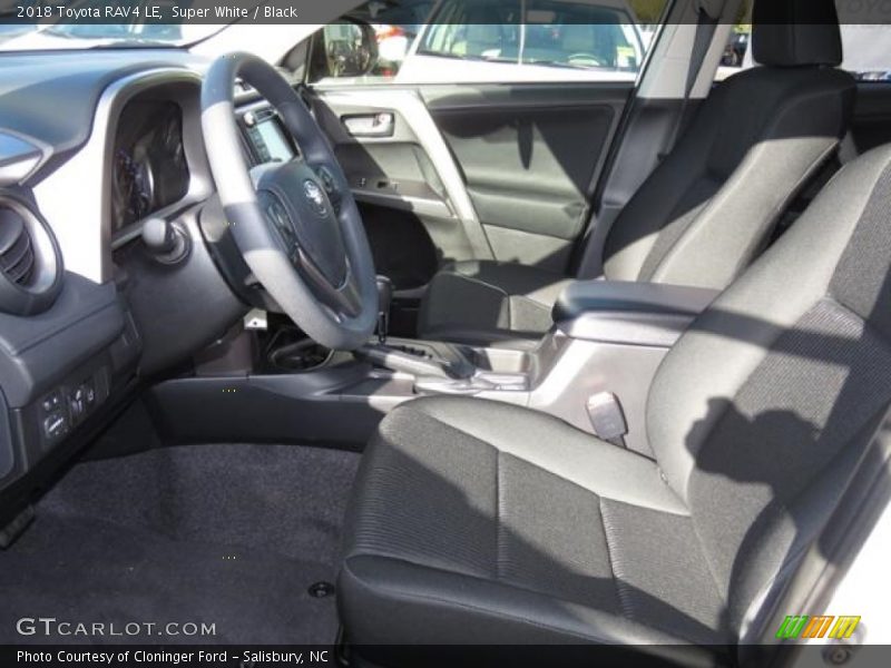 Super White / Black 2018 Toyota RAV4 LE