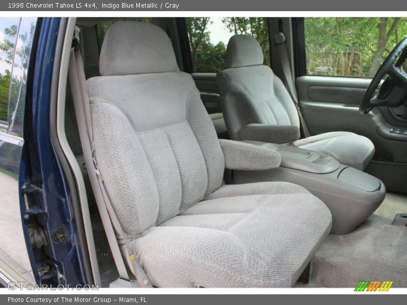 Indigo Blue Metallic / Gray 1998 Chevrolet Tahoe LS 4x4