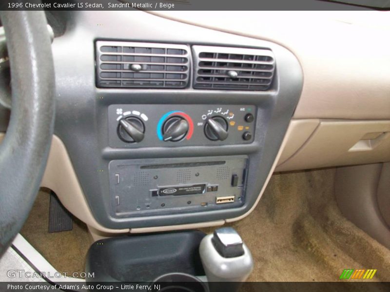 Sandrift Metallic / Beige 1996 Chevrolet Cavalier LS Sedan