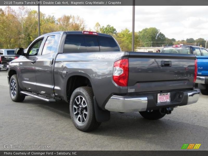 Magnetic Gray Metallic / Graphite 2018 Toyota Tundra SR5 Double Cab 4x4