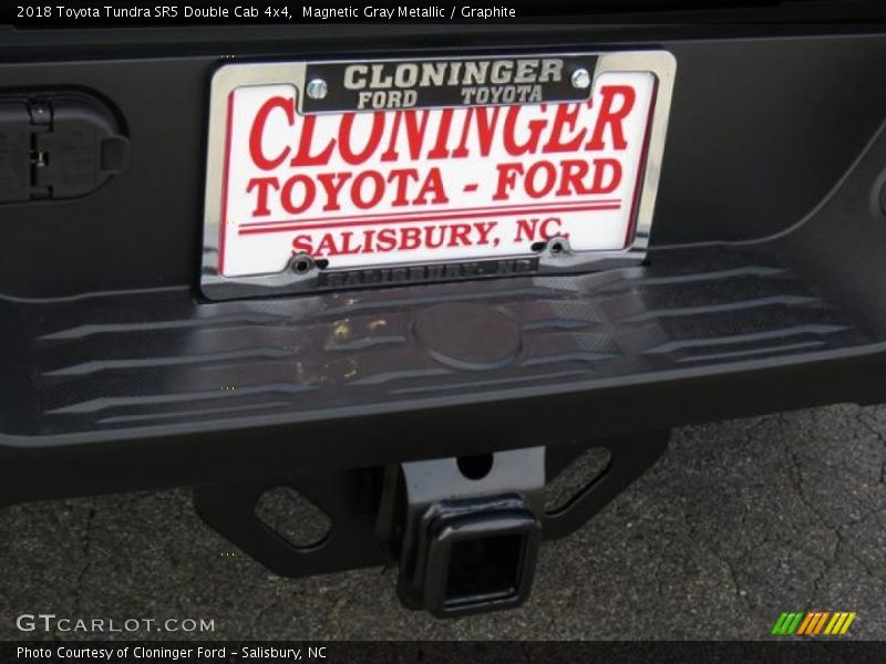 Magnetic Gray Metallic / Graphite 2018 Toyota Tundra SR5 Double Cab 4x4