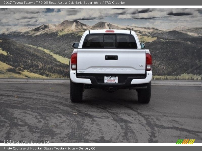 Super White / TRD Graphite 2017 Toyota Tacoma TRD Off Road Access Cab 4x4