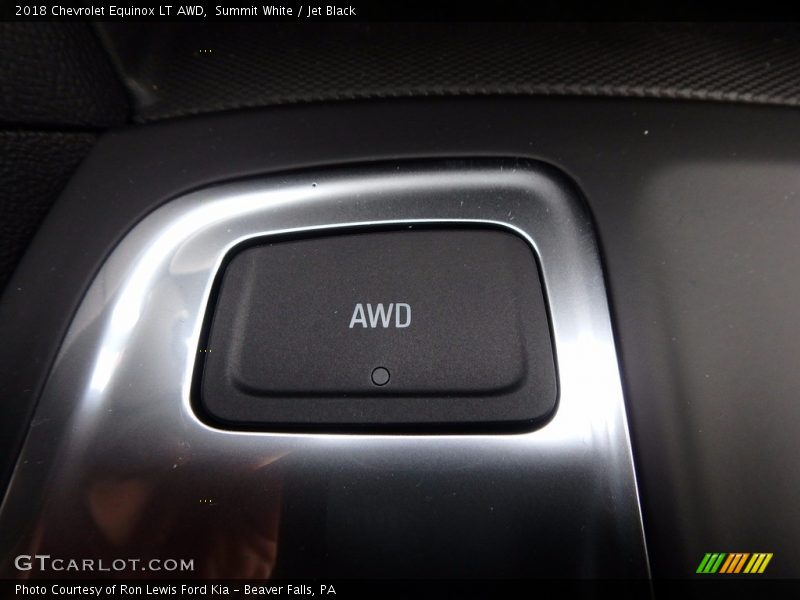 Summit White / Jet Black 2018 Chevrolet Equinox LT AWD