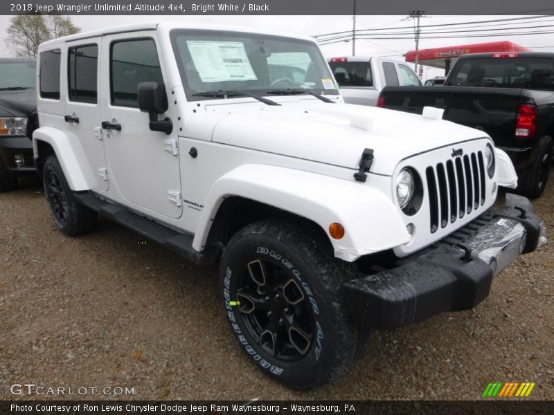 Bright White / Black 2018 Jeep Wrangler Unlimited Altitude 4x4