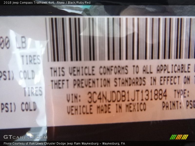 Rhino / Black/Ruby Red 2018 Jeep Compass Trailhawk 4x4