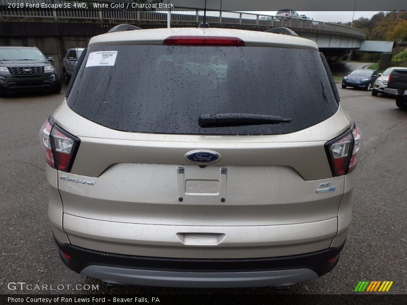 White Gold / Charcoal Black 2018 Ford Escape SE 4WD