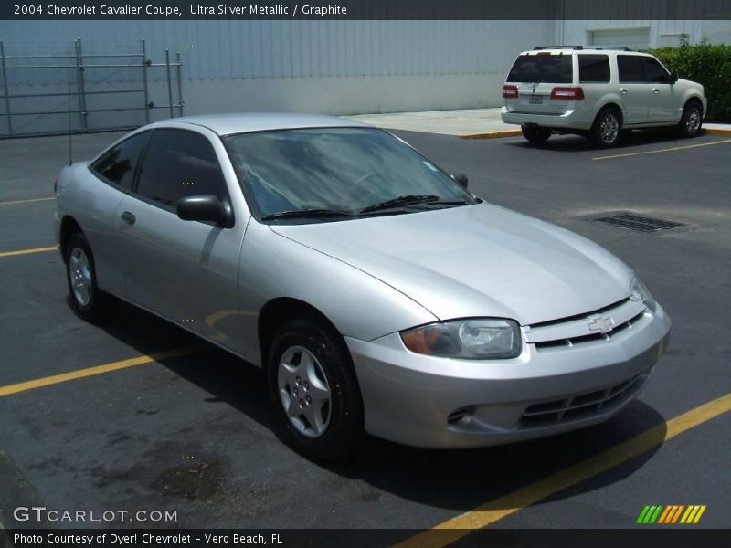 Ultra Silver Metallic / Graphite 2004 Chevrolet Cavalier Coupe