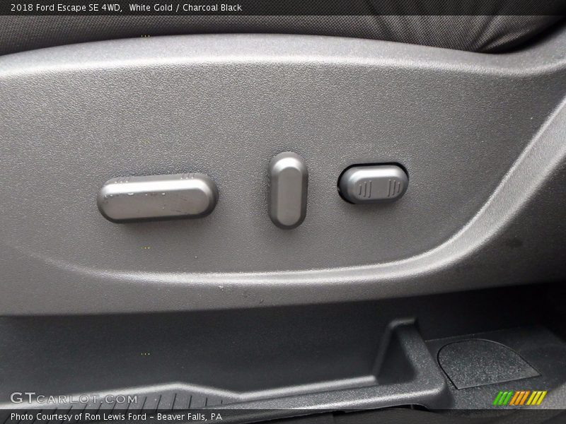 White Gold / Charcoal Black 2018 Ford Escape SE 4WD