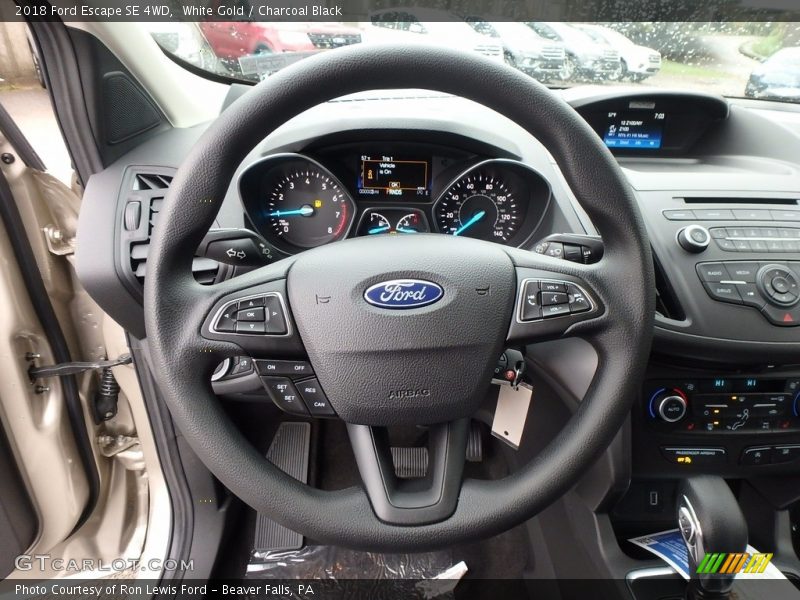 White Gold / Charcoal Black 2018 Ford Escape SE 4WD